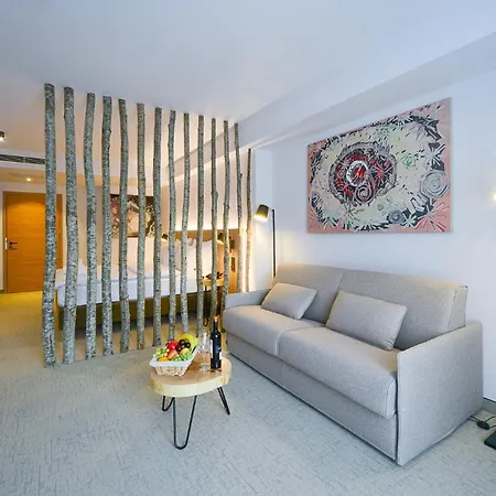 Hotel Risnjak 4*