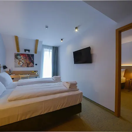 Risnjak Hotel 4*