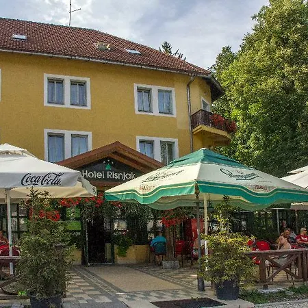 Risnjak 4* דלניצה