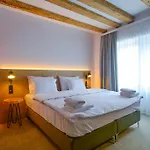 Risnjak Hotel 4*