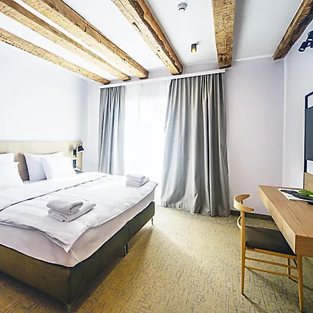 Risnjak Hotel 4*