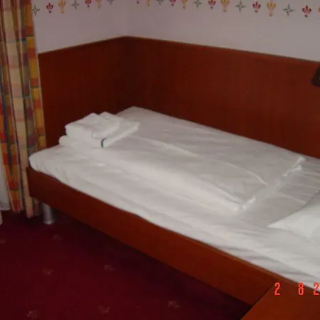 Szálloda Risnjak 3*