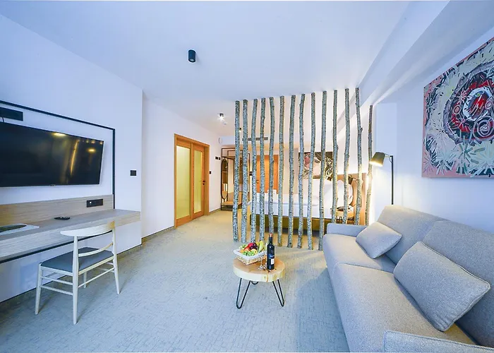 Risnjak 酒店 代尔尼采